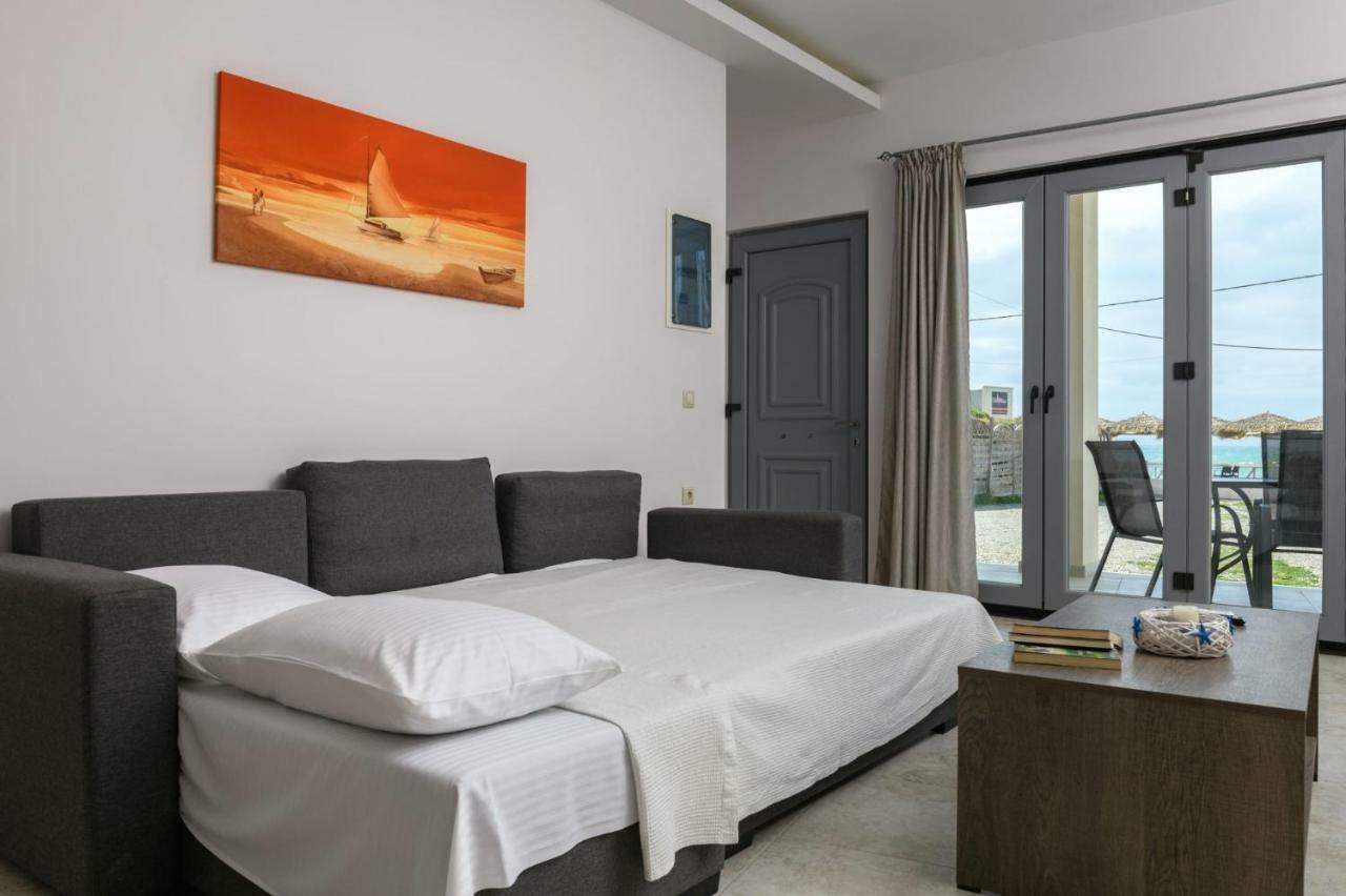 Coral Sea Apartment Kokkinos Pirgos Ngoại thất bức ảnh