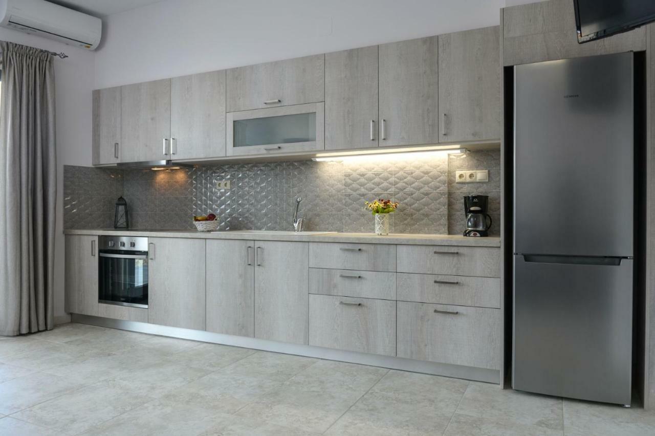 Coral Sea Apartment Kokkinos Pirgos Ngoại thất bức ảnh